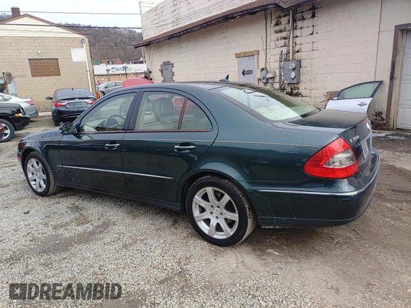 2007 Mercedes-Benz E-Class 3.5L with VIN WDBUF87X77X221600, listed as a Copart auction lot 46871325 with 129,461 mi miles and Clean Title. Bid and sale history available at carsss.com. Image 3.