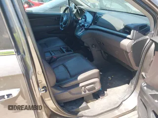 2020 Honda Odyssey Touring with VIN 5FNRL6H87LB002202, listed as a IAAI auction lot 42015741 with 182,051 mi miles and . Bid and sale history available at DreamBid. Image 5.