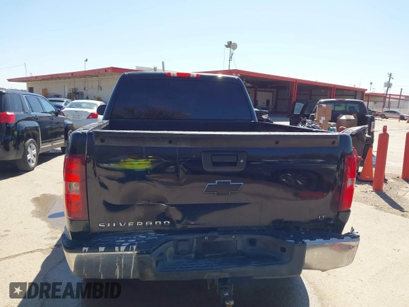 2013 Chevrolet Silverado 1500 LT with VIN 3GCPKSE70DG106167, listed as a IAAI auction lot 41745580 with 205,870 mi miles. Bid and sale history available at carsss.com. Image 16.