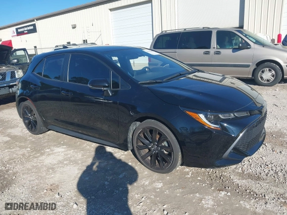 2022 Toyota Corolla Hatchback SE with VIN JTND4MBE7N3159914, listed as a IAAI auction lot 40933687 with 40,585 mi miles. Bid and sale history available at carsss.com. Image 1.