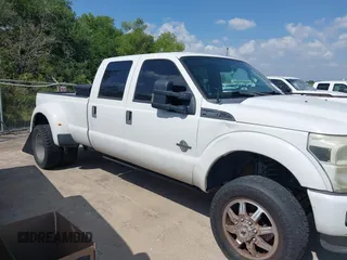 2012 Ford F-250 XL with VIN 1FT7W2BT7CEC25815, listed as a IAAI auction lot 42715930 with 338,120 mi miles and . Bid and sale history available at DreamBid. Image 13.