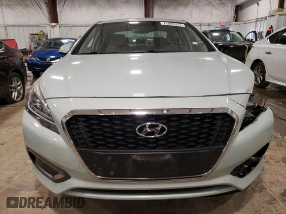 2016 Hyundai Sonata Hybrid SE with VIN KMHE24L10GA022687, listed as a Copart auction lot 72908523 with 0 mi miles. Bid and sale history available at carsss.com. Image 5.