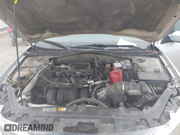 2010 Ford Fusion SEL with VIN 3FAHP0JA3AR166610, listed as a IAAI auction lot 41583485 with 228,011 mi miles. Bid and sale history available at carsss.com. Image 10.