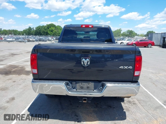 2016 Ram 1500 Express z VIN 1C6RR7FT1GS412473, wystawiony jako IAAI lot #42350678 z przebiegiem 136 325 mil mil oraz . Historia ofert i sprzedaży dostępna na DreamBid. Obrazek 16.