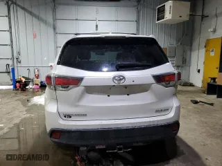 2014 Toyota Highlander XLE with VIN 5TDJKRFHXES031731, listed as a Copart auction lot 45464715 with 140,699 mi miles and Salvage Title. Bid and sale history available at carsss.com. Image 6.