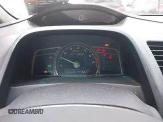 2006 Honda Civic z VIN JHMFA36236S020224, wystawiony jako IAAI lot #42152266 z przebiegiem 206 297 mil mil oraz . Historia ofert i sprzedaży dostępna na DreamBid. Obrazek 7.