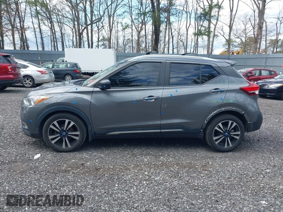 2019 Nissan Kicks SR with VIN 3N1CP5CU9KL503622, listed as a IAAI auction lot 42045362 with 69,000 mi miles. Bid and sale history available at carsss.com. Image 14.