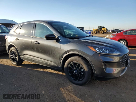 2020 Ford Escape SE z VIN 1FMCU9G65LUA69632, wystawiony jako Copart lot #58921965 z przebiegiem 8964 mil mil oraz Tytuł czysty. Historia ofert i sprzedaży dostępna na DreamBid. Obrazek 4.