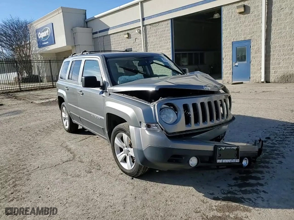 2014 Jeep Patriot Latitude with VIN 1C4NJRFB1ED617164, listed as a Copart auction lot 45481015 with 140,034 mi miles and Salvage Title. Bid and sale history available at carsss.com. Image 11.