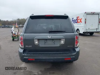 2007 Honda Pilot EX-L with VIN 2HKYF18667H526601, listed as a IAAI auction lot 42182710 with 221,948 mi miles and . Bid and sale history available at carsss.com. Image 15.