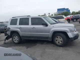 2016 Jeep Patriot Sport с VIN 1C4NJRBBXGD691935, выставлен на аукционе IAAI как лот 42344824 с пробегом 142 340 миль миль и . История ставок и продаж доступна на DreamBid. Изображение 14.