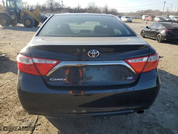 2015 Toyota Camry XLE with VIN 4T1BF1FK3FU038518, listed as a Copart auction lot 46873075 with 88,273 mi miles and Salvage Title. Bid and sale history available at carsss.com. Image 6.