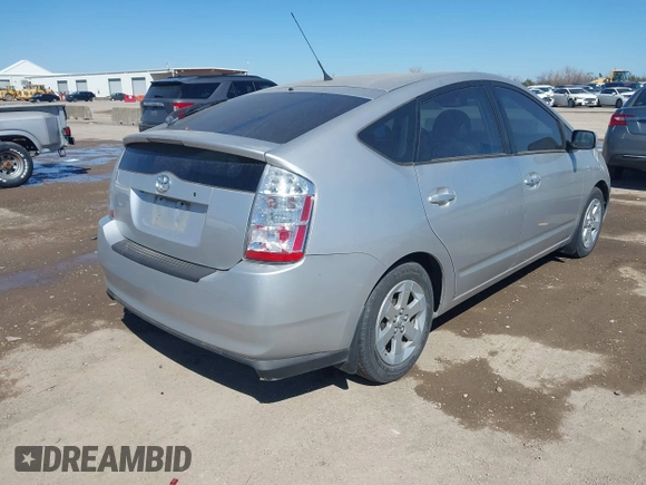 2006 Toyota Prius with VIN JTDKB20U363160818, listed as a IAAI auction lot 41664925 with 187,626 mi miles. Bid and sale history available at carsss.com. Image 4.