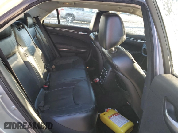 2016 Chrysler 300 Limited with VIN 2C3CCARG4GH344211, listed as a Copart auction lot 82223934 with 88,347 mi miles and Salvage Title. Bid and sale history available at DreamBid. Image 10.