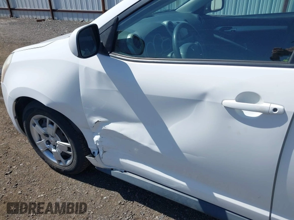 2009 Pontiac Vibe 1SB with VIN 5Y2SP67029Z419912, listed as a IAAI auction lot 42040832 with 125,866 mi miles and . Bid and sale history available at DreamBid. Image 6.