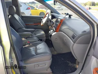2008 Toyota Sienna XLE with VIN 5TDZK22C58S221834, listed as a IAAI auction lot 42183708 with 216,718 mi miles and . Bid and sale history available at DreamBid. Image 5.