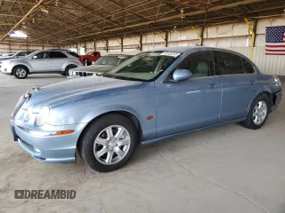 2003 Jaguar S-Type z VIN SAJEA01T03FM93323, wystawiony jako Copart lot #60120245 z przebiegiem Nie podano mil oraz Szkoda całkowita • Salvage title. Historia ofert i sprzedaży dostępna na DreamBid. Obrazek 1.