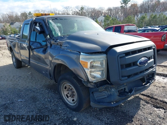 2013 Ford F-250 XL with VIN 1FT7W2A61DEA81188, listed as a IAAI auction lot 41742323 with 5 mi miles and . Bid and sale history available at DreamBid. Image 6.