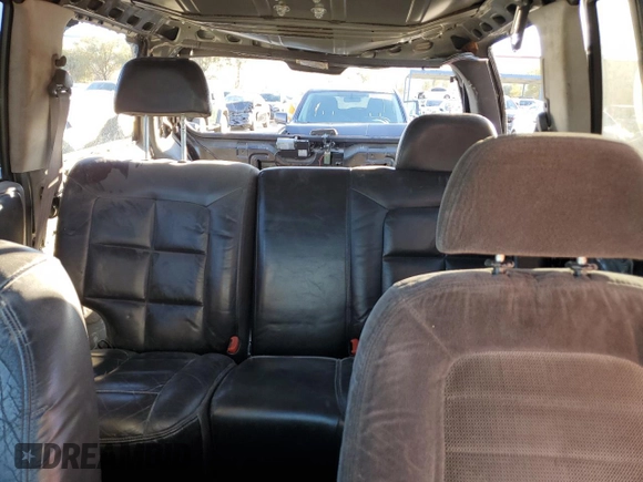 1998 Jeep Grand Cherokee Laredo with VIN 1J4FX58S4WC102623, listed as a Copart auction lot 86188764 with 283,210 mi miles and Salvage Title. Bid and sale history available at carsss.com. Image 10.
