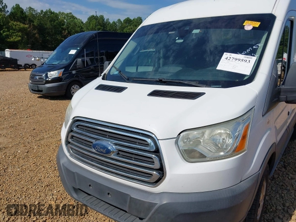 2016 Ford Transit XL z VIN 1FDZK1CM4GKB46112, wystawiony jako IAAI lot #42799593 z przebiegiem 207 041 mil mil oraz . Historia ofert i sprzedaży dostępna na DreamBid. Obrazek 6.