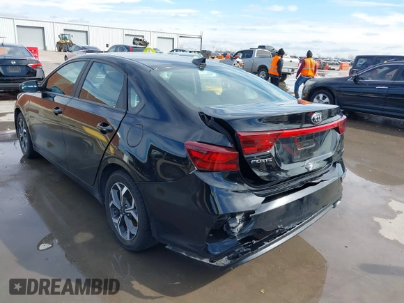 2019 Kia Forte LXS with VIN 3KPF24AD1KE068184, listed as a IAAI auction lot 41470017 with 55,326 mi miles. Bid and sale history available at carsss.com. Image 3.