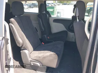 2014 Dodge Grand Caravan SXT z VIN 2C4RDGCG2ER120666, wystawiony jako IAAI lot #42031657 z przebiegiem 126 467 mil mil oraz . Historia ofert i sprzedaży dostępna na DreamBid. Obrazek 8.