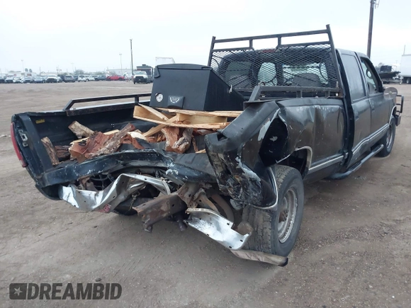 1998 Chevrolet Silverado 3500 z VIN 1GCGC33J1WF004222, wystawiony jako IAAI lot #41242237 z przebiegiem 174 800 mil mil oraz . Historia ofert i sprzedaży dostępna na DreamBid. Obrazek 6.