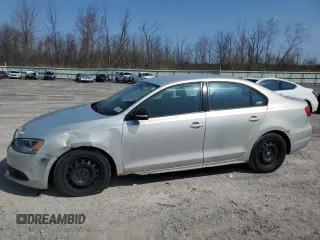 2011 Volkswagen Jetta Sedan SE w/Convenience & Sunroof PZEV with VIN 3VWDZ7AJ5BM308835, listed as a Copart auction lot 54054765 with 138,855 mi miles and Salvage Title. Bid and sale history available at carsss.com. Image 1.