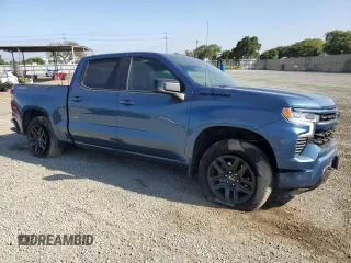 2024 Chevrolet Silverado 1500 RST with VIN 1GCPDEEKXRZ207921, listed as a Copart auction lot 70812624 with 8,207 mi miles and Salvage Title. Bid and sale history available at carsss.com. Image 4.