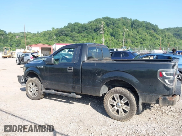 2014 Ford F-150 XL с VIN 1FTMF1EM6EFA87621, выставлен на аукционе IAAI как лот 42546273 с пробегом 170 282 миль миль и . История ставок и продаж доступна на DreamBid. Изображение 15.