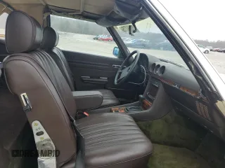 1984 Mercedes-Benz 380 SL with VIN WDBBA45A0EA013409, listed as a Copart auction lot 43208775 with 151,270 mi miles and Salvage Title. Bid and sale history available at carsss.com. Image 10.