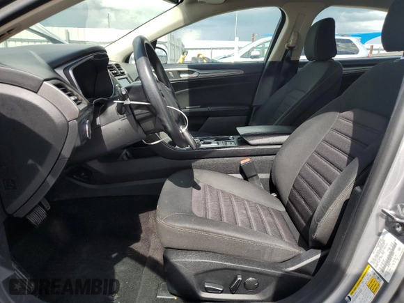 2020 Ford Fusion SE z VIN 3FA6P0HD8LR150929, wystawiony jako Copart lot #59086985 z przebiegiem 69 138 mil mil oraz Szkoda całkowita • Salvage title. Historia ofert i sprzedaży dostępna na DreamBid. Obrazek 7.