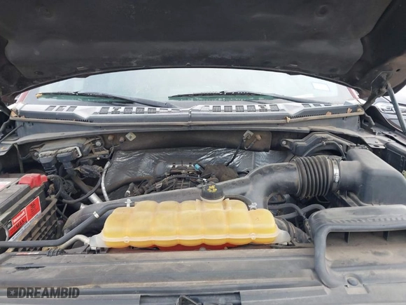 2015 Ford F-150 XLT with VIN 1FTEW1EG5FFA05118, listed as a IAAI auction lot 41261385 with 189,294 mi miles. Bid and sale history available at carsss.com. Image 10.