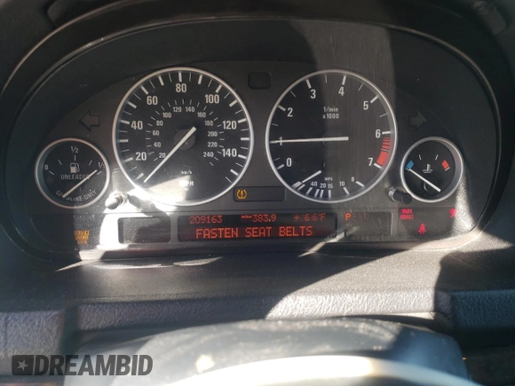 2006 BMW X5 3.0i with VIN 5UXFA13526LY25130, listed as a Copart auction lot 82168844 with 209,163 mi miles and Salvage Title. Bid and sale history available at carsss.com. Image 9.