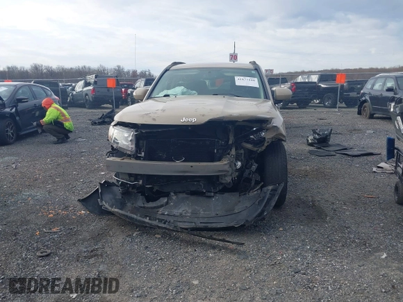 2017 Jeep Compass High Altitude with VIN 1C4NJDEB9HD208970, listed as a IAAI auction lot 41877108 with 119,029 mi miles. Bid and sale history available at carsss.com. Image 13.