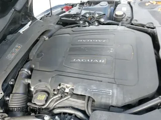 2018 Jaguar F-Type с VIN SAJDF1FVXJCK47908, выставлен на аукционе IAAI как лот 43183655 с пробегом 90 590 миль миль и . История ставок и продаж доступна на DreamBid. Изображение 18.