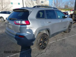 2020 Jeep Cherokee Latitude Plus with VIN 1C4PJLLB0LD500716, listed as a IAAI auction lot 41409010 with 97,848 mi miles. Bid and sale history available at carsss.com. Image 4.