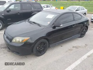 2008 Scion tC Spec z VIN JTKDE167480236877, wystawiony jako IAAI lot #42062860 z przebiegiem 187 506 mil mil oraz . Historia ofert i sprzedaży dostępna na DreamBid. Obrazek 2.