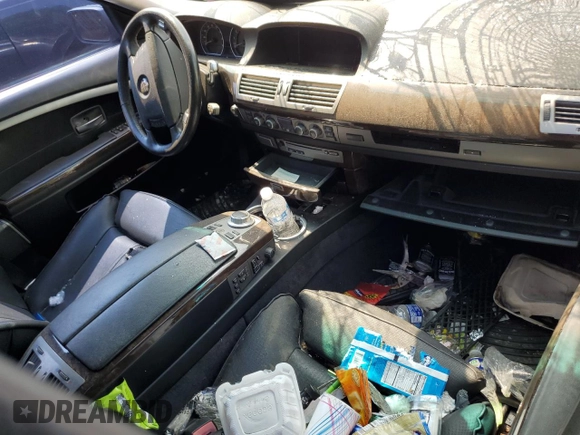 2008 BMW 7 Series 750Li z VIN WBAHN83558DT77600, wystawiony jako Copart lot #58924835 z przebiegiem Nie podano mil oraz Szkoda całkowita • Salvage title. Historia ofert i sprzedaży dostępna na DreamBid. Obrazek 8.