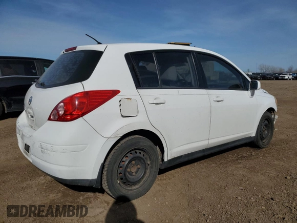 2007 Nissan Versa 1.8 S with VIN 3N1BC13E27L378429, listed as a Copart auction lot 48575995 with 92,504 mi miles and Salvage Title. Bid and sale history available at carsss.com. Image 3.