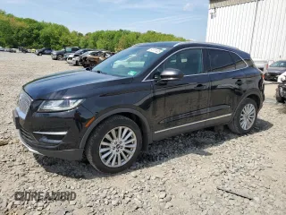 2019 Lincoln MKC Standard z VIN 5LMCJ1D90KUL07441, wystawiony jako Copart lot #54181405 z przebiegiem 100 154 mil mil oraz Szkoda całkowita • Salvage title. Historia ofert i sprzedaży dostępna na DreamBid. Obrazek 1.