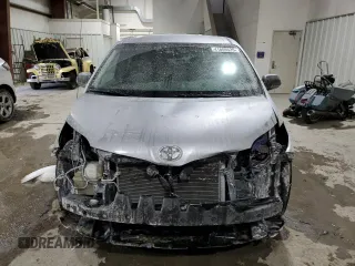 2012 Toyota Sienna with VIN 5TDZK3DC7CS231079, listed as a Copart auction lot 41809535 with 157,154 mi miles and Salvage Title. Bid and sale history available at carsss.com. Image 5.