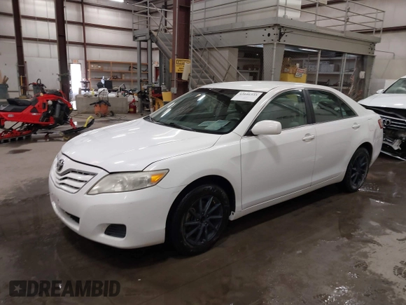 2011 Toyota Camry LE with VIN 4T1BF3EK3BU724386, listed as a IAAI auction lot 42046335 with 215,402 mi miles. Bid and sale history available at carsss.com. Image 18.