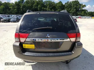 2010 Mitsubishi Endeavor LS z VIN 4A4JM2AS5AE016132, wystawiony jako Copart lot #69781524 z przebiegiem 227 299 mil mil oraz Nie do naprawy • Non repairable. Historia ofert i sprzedaży dostępna na DreamBid. Obrazek 6.