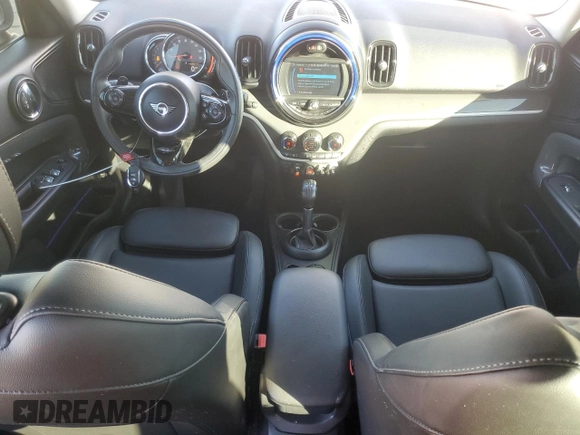 2019 MINI Countryman Cooper S with VIN WMZYT3C54K3E97691, listed as a Copart auction lot 88588295 with 55,560 mi miles and Salvage title. Bid and sale history available at DreamBid. Image 8.