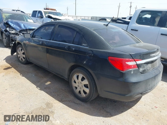 2012 Chrysler 200 LX with VIN 1C3CCBAB1CN222431, listed as a IAAI auction lot 41935571 with 133,561 mi miles. Bid and sale history available at carsss.com. Image 3.