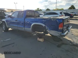 1997 Dodge Dakota z VIN 1B7GG23Y4VS270030, wystawiony jako Copart lot #73244994 z przebiegiem 87 277 mil mil oraz Szkoda całkowita • Salvage title. Historia ofert i sprzedaży dostępna na DreamBid. Obrazek 2.