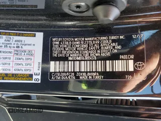 2018 Toyota C-HR XLE with VIN NMTKHMBX6JR054578, listed as a Copart auction lot 52027485 with 82,736 mi miles and Salvage Title. Bid and sale history available at DreamBid. Image 13.