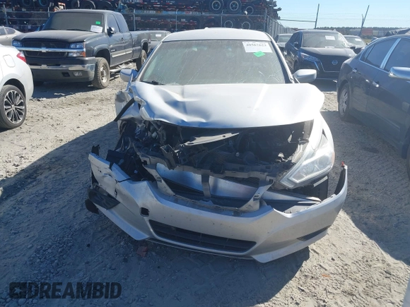 2018 Nissan Altima SR with VIN 1N4AL3AP4JC205173, listed as a IAAI auction lot 40567623 with 110,262 mi miles and . Bid and sale history available at DreamBid. Image 12.