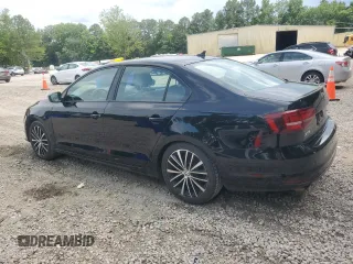 2016 Volkswagen Jetta Sport z VIN 3VWD17AJ1GM325548, wystawiony jako Copart lot #60847955 z przebiegiem 189 568 mil mil oraz Czysty tytuł • Clean title. Historia ofert i sprzedaży dostępna na DreamBid. Obrazek 2.